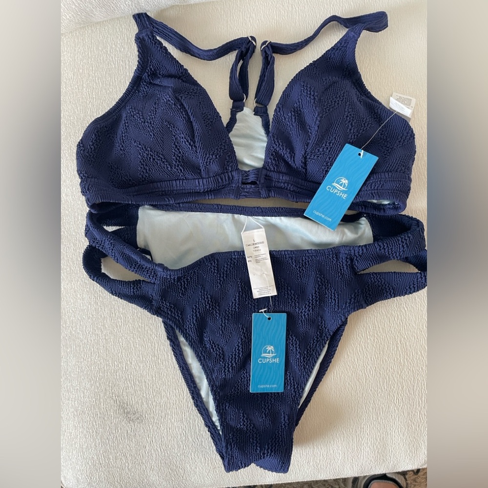 Cupshe Textured Deep Blue Swimwear
